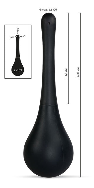 Den eleganta svarta Anal Dusch Rengöring Rumpan har ett långt handtag och erbjuder en kapacitet på 250 ml för optimal intimhygien.