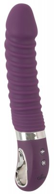 Vibrerande dildo med värmefunktion är en lila ribbad vibrator gjord av lyxigt flytande silikon, med en metallisk accent nära basen och två kontrollknappar. Upplev ökad njutning med 12 vibrationslägen för att passa dina önskemål.